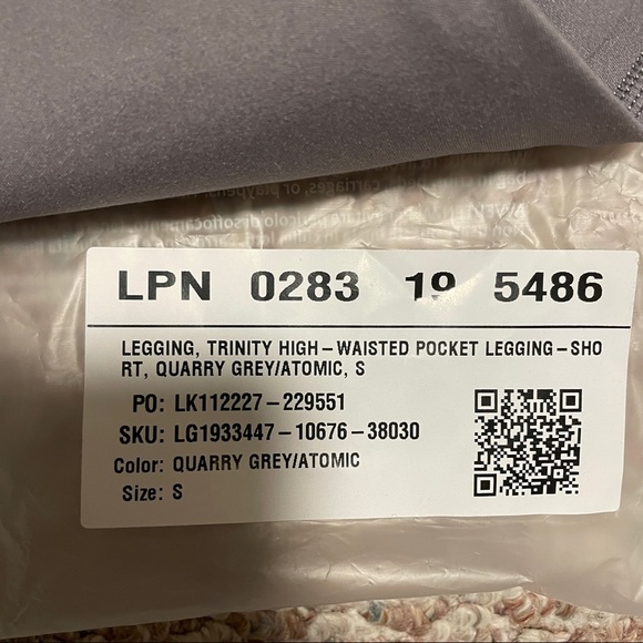 Fabletics Trinity High Waisted Leggings - Picture 2 of 7